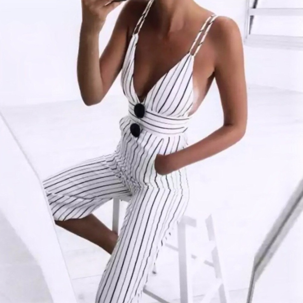 🎼•NWOT•PANTS•CAPRI JUMPSUIT•ROMPER🎼